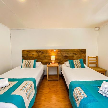 Hostal Reymer Patagonia Пуэрто-Наталес Экстерьер фото
