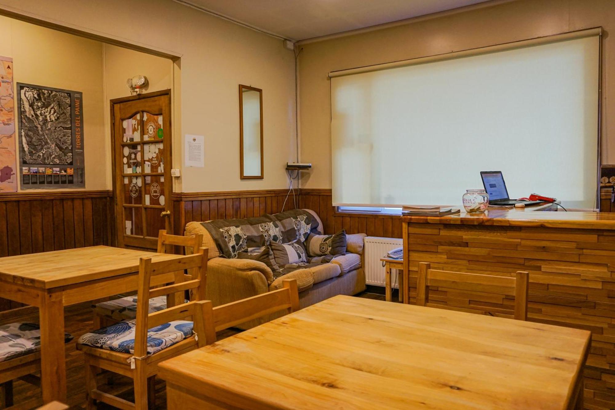 Hostal Reymer Patagonia Пуэрто-Наталес Экстерьер фото
