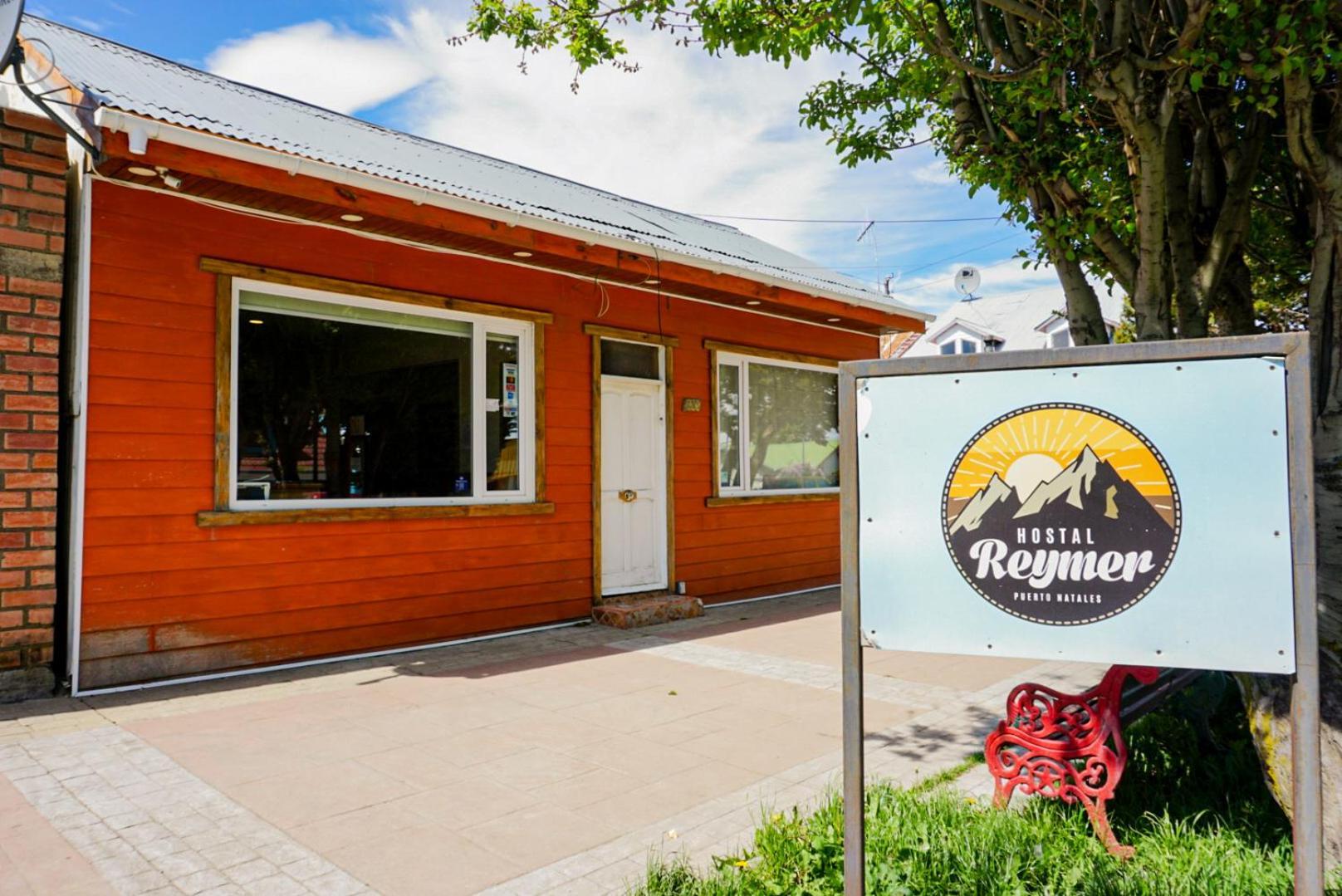 Hostal Reymer Patagonia Пуэрто-Наталес Экстерьер фото