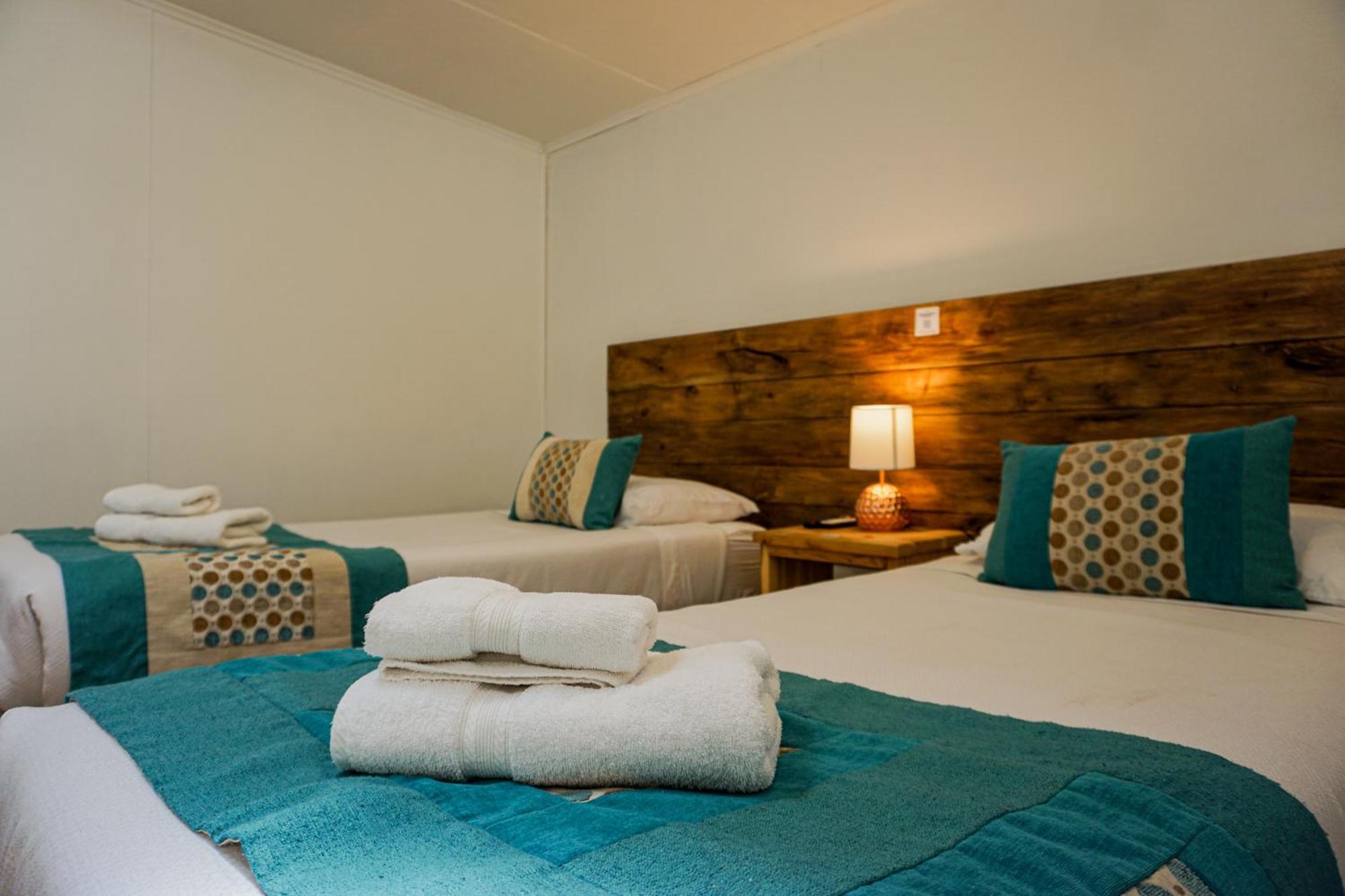 Hostal Reymer Patagonia Пуэрто-Наталес Экстерьер фото